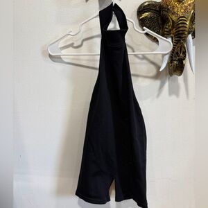 Windsor Elegant Black Top